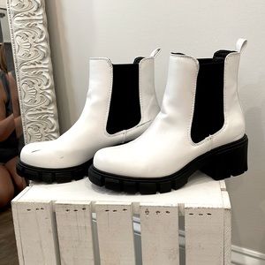 Madden Girl half boot. White with black trim size 8.5